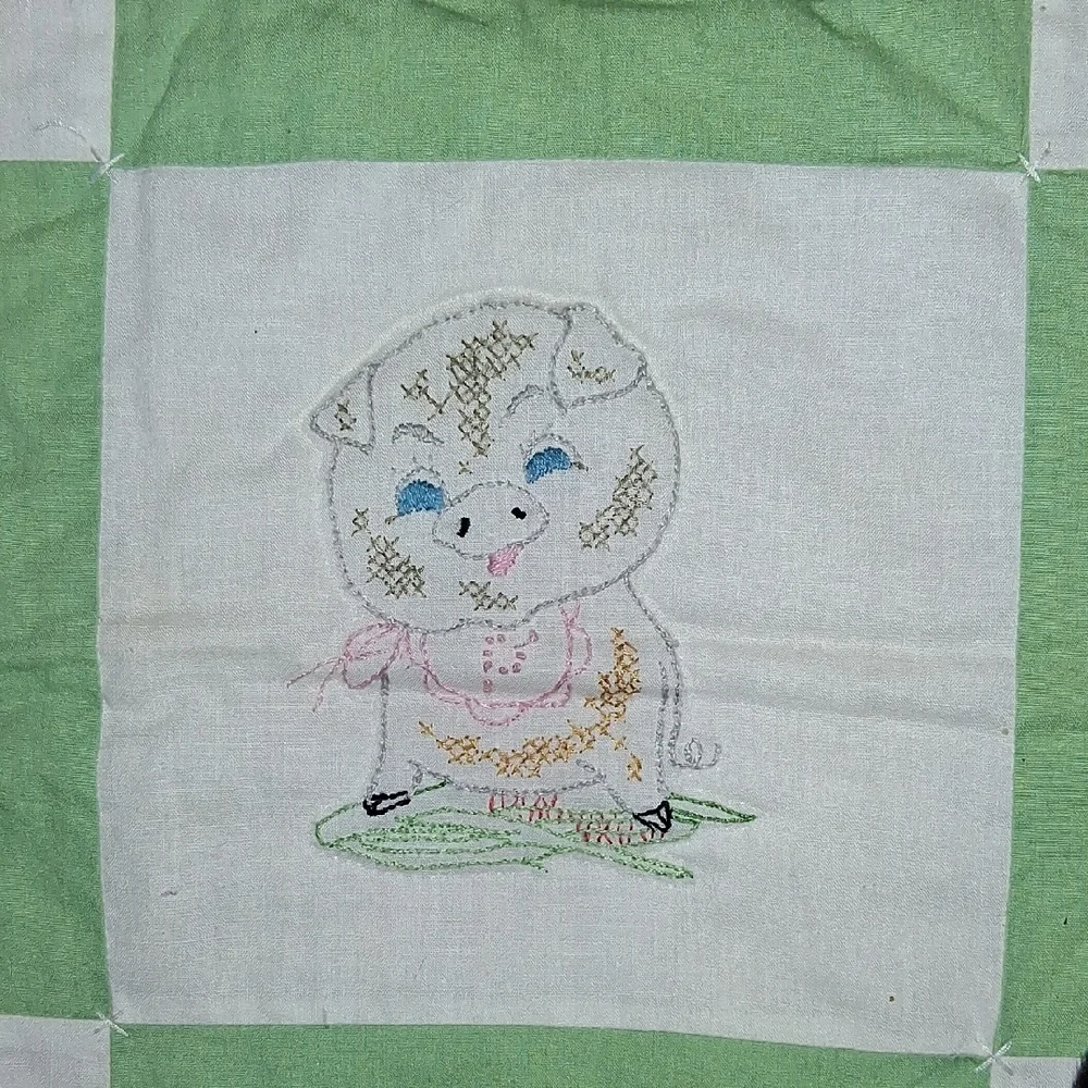 Vintage Adorable Animal Quilt with Green and Yellow